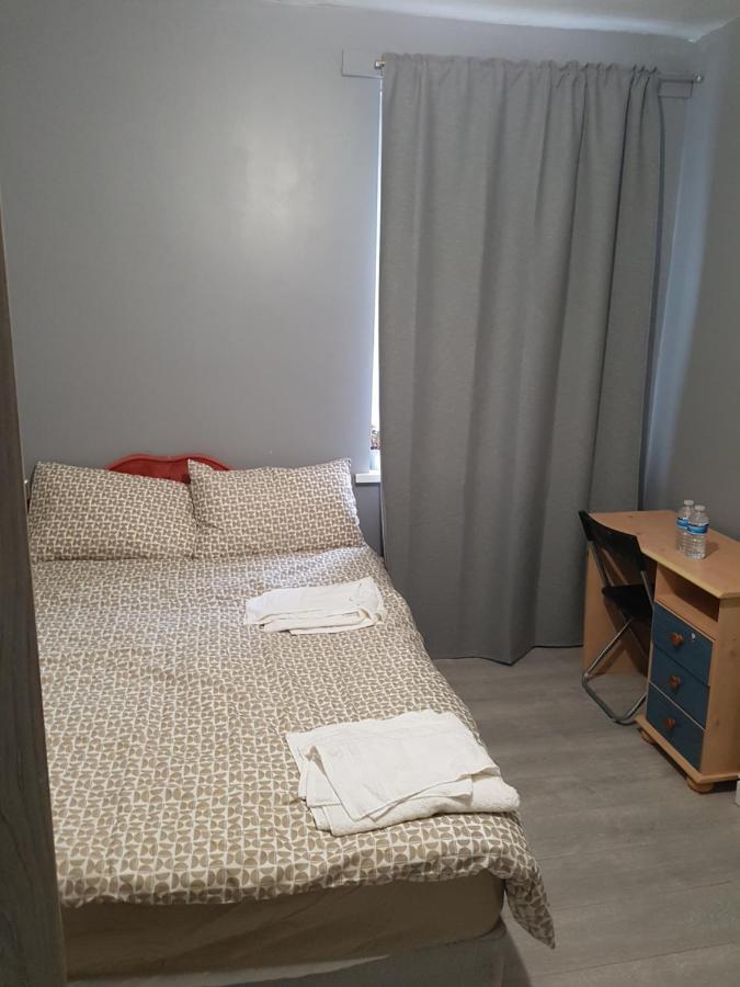 Atlas Road Guest House Cardiff Bagian luar foto